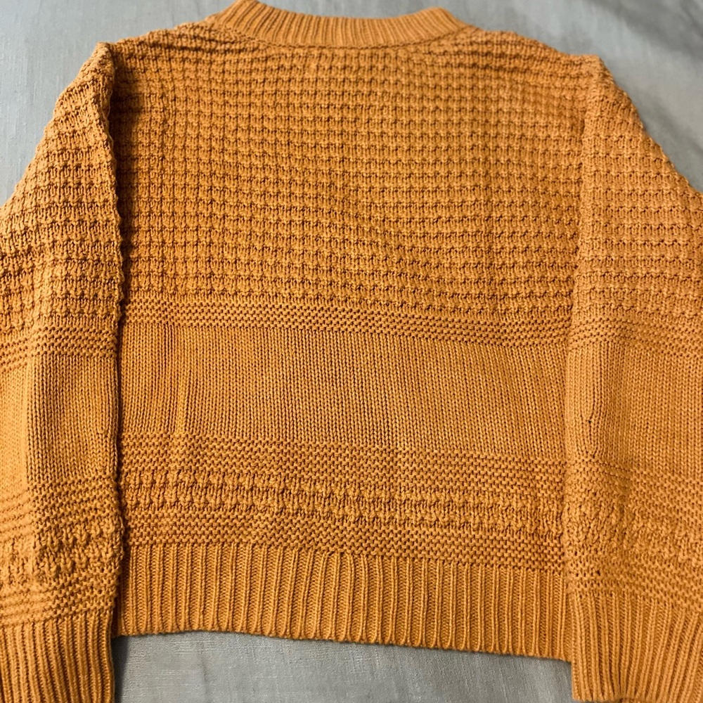 Universal Thread Warm Amber Sweater - Picture 5 of 11